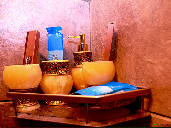 二号店豪华大床房