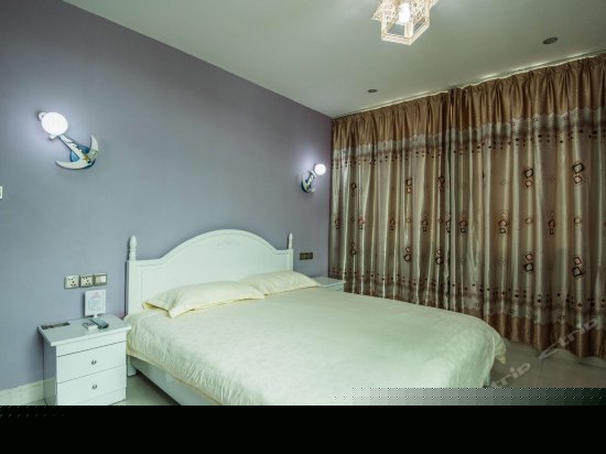 漫旅舒适大床房