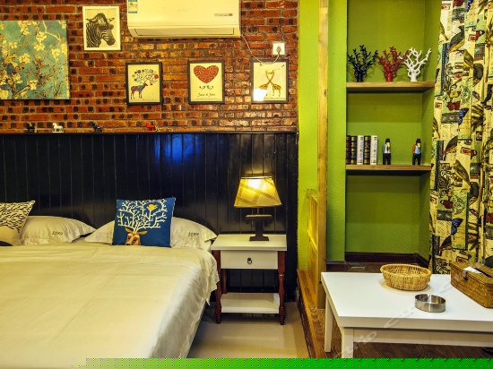 静谧尖峰岭美式大床房