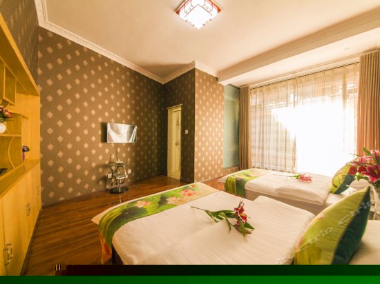 初见温馨家庭房