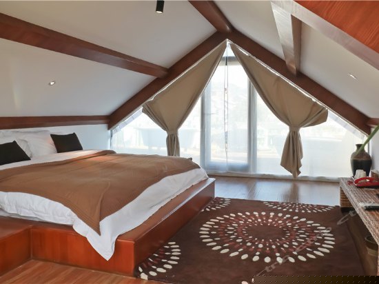 全海景阁楼大床房云起