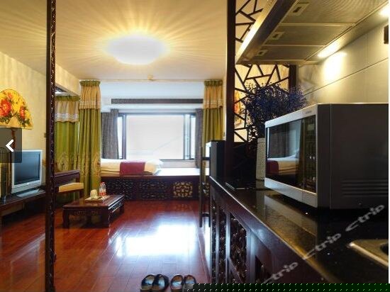 西子景象大床房