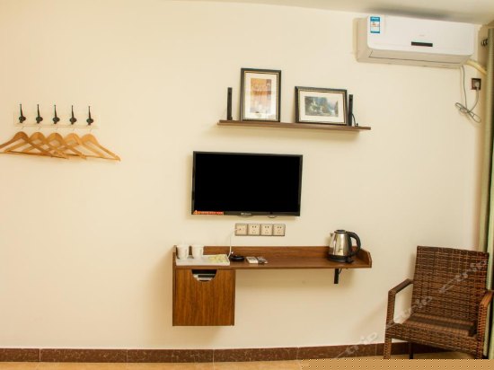 简约商务大床房