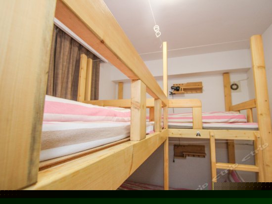 女生四人间(床位)(公卫)