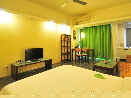 豪华家庭大床房