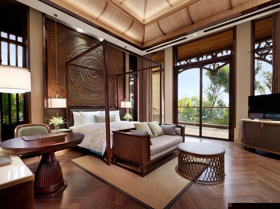 独栋三房泳池别墅