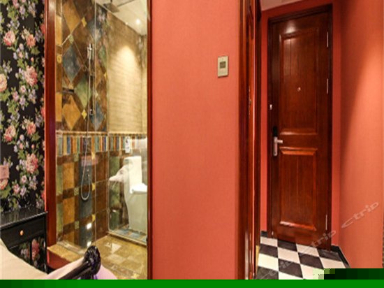 高级商务行政大床房