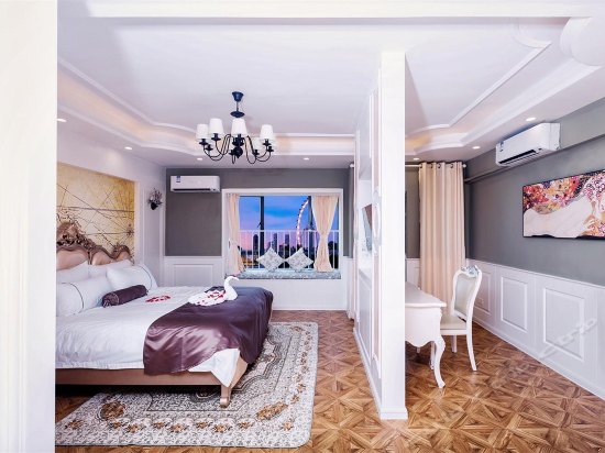 秘密花园高级主题房