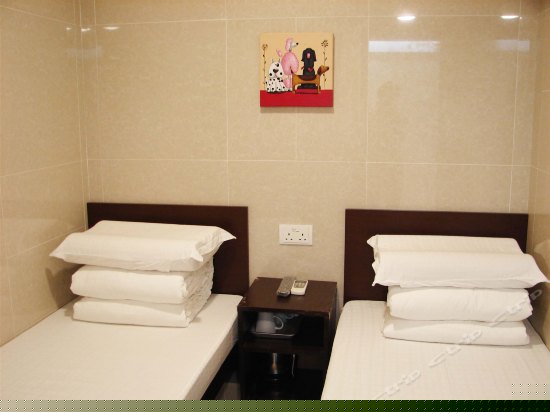 双人双床间(无窗)