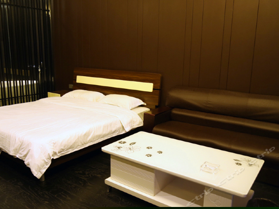 观海观日出海景大床房