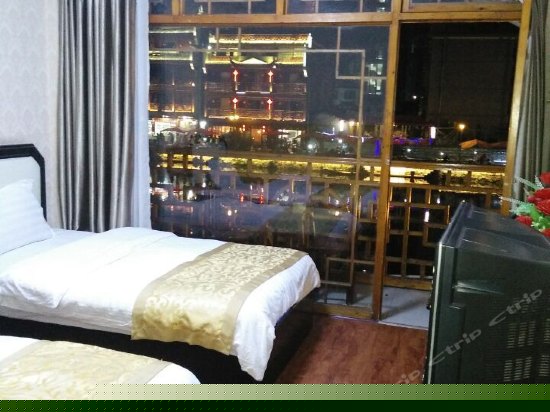 豪华江景标准间