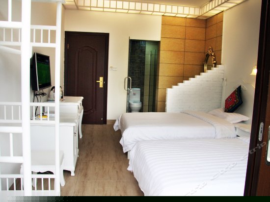 欧式阳台双人房