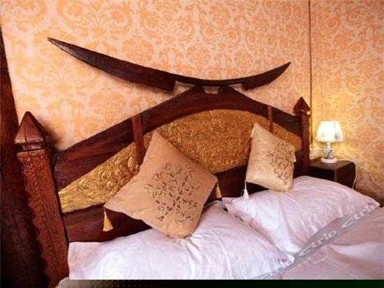 纳西风情精品房