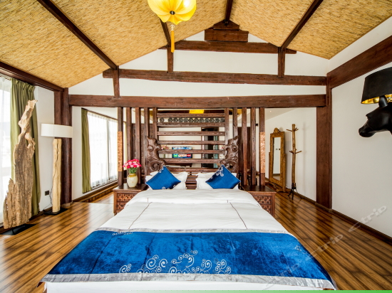 情迷玉龙至尊观景套房