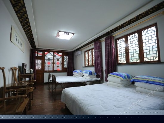 城墙观景四人间