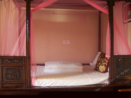 河景大床房(105)