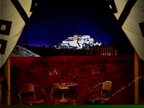 露台观景间-布达拉宫景