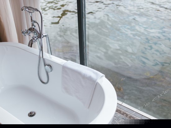 全海景落地窗大床房风花