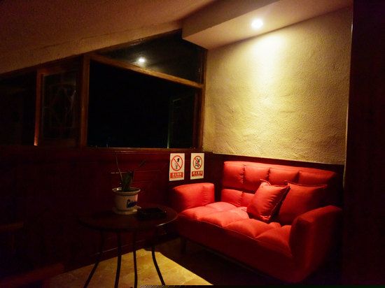 豪华江景圆床房