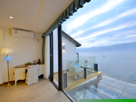 二楼海景榻榻米标准间