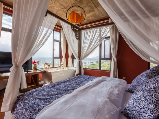 观沧海原创海景套房