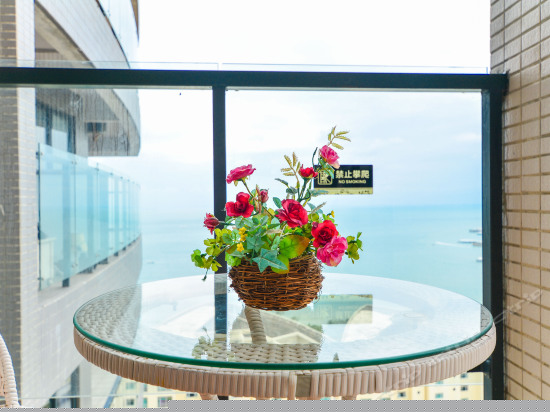 阳台海景圆床房