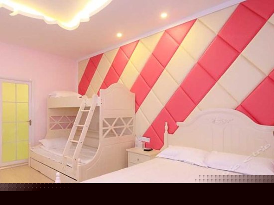 hello kitty家庭套房