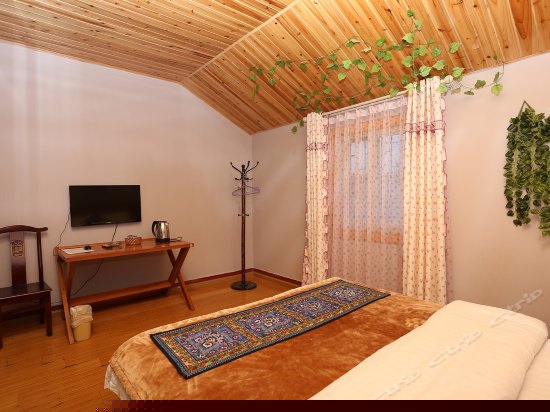 （月）观景木屋大床房