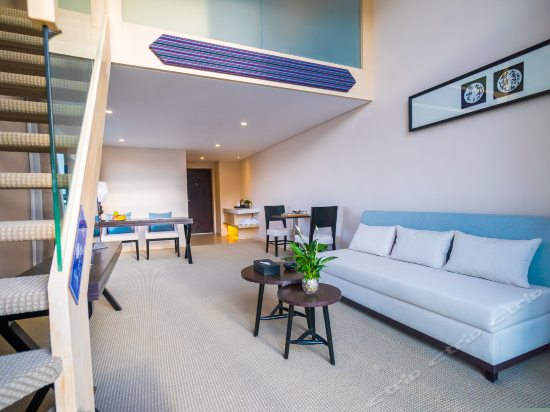 无敌海景复式套房