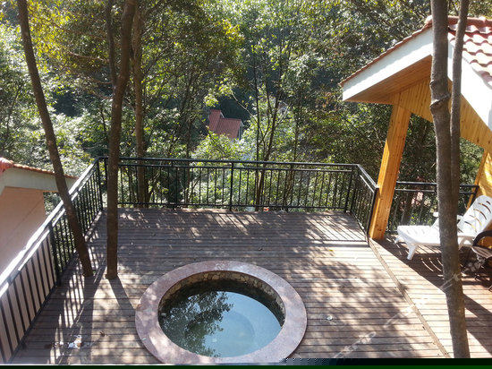 豪华别墅温泉单人房