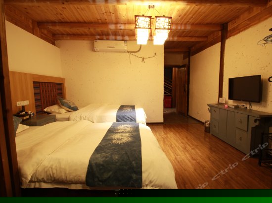 3楼豪华独立观景阳台全景标间