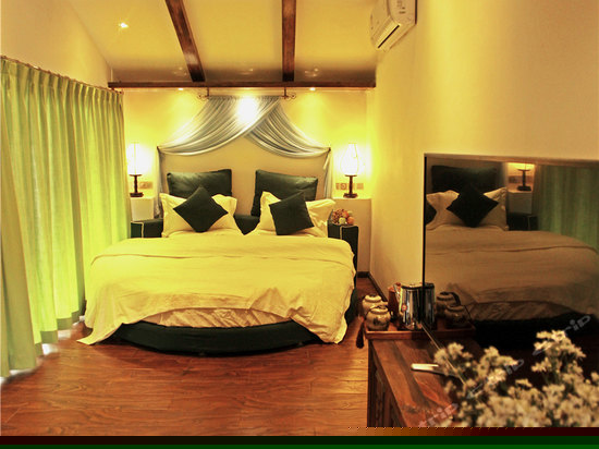 云锦天章（蜜月圆床）