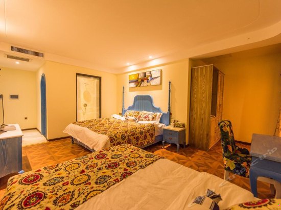 海景豪华家庭房