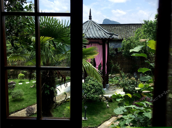 18号榻榻米大床房