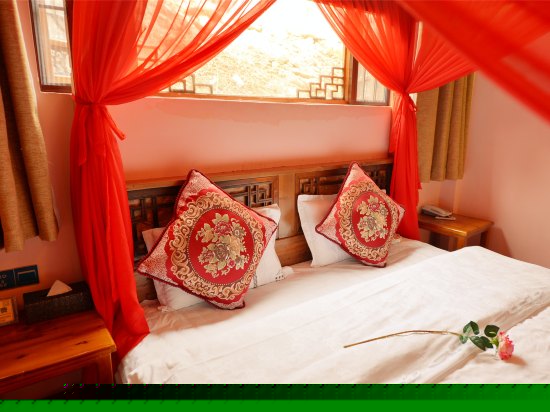 豪华浴缸大床房