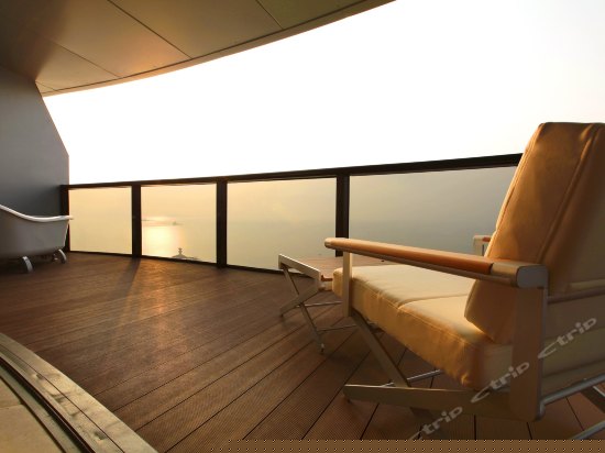 皇家尊贵海景蜜月套房