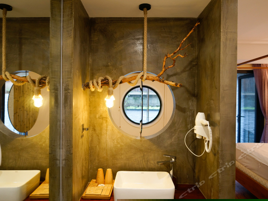 静坤（下沉庭院房）