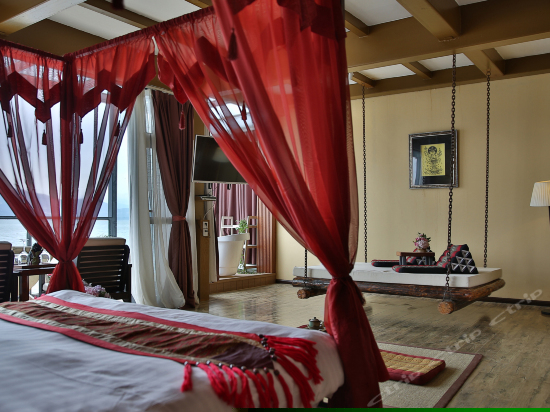 豪华海景蜜月套房