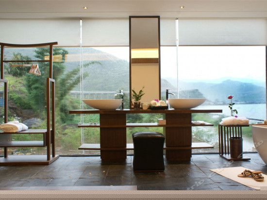 独立阳台海景房