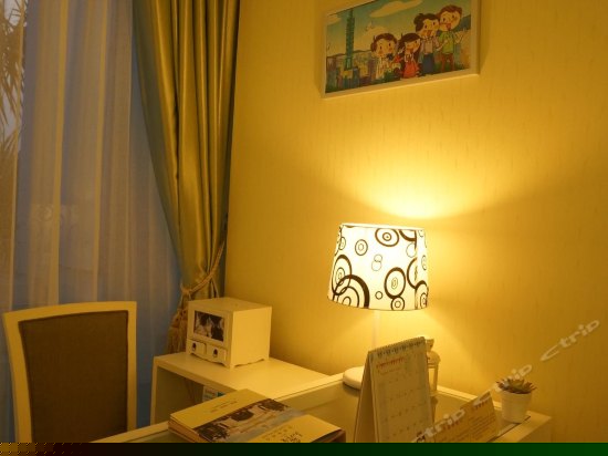 台式标准双人房（满屋世界）