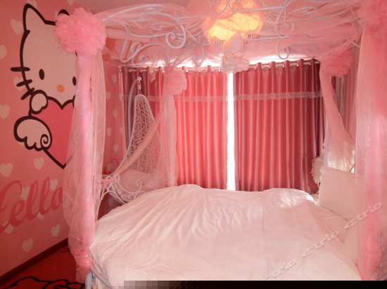 Hello Kitty主题大床房