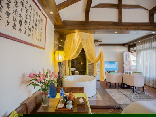 云窗雾阁（套房）