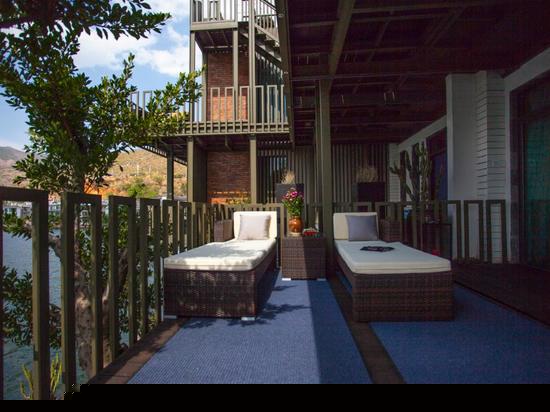 超大露台海景大床房