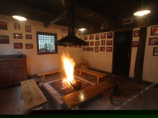 卧雪家庭度假套房