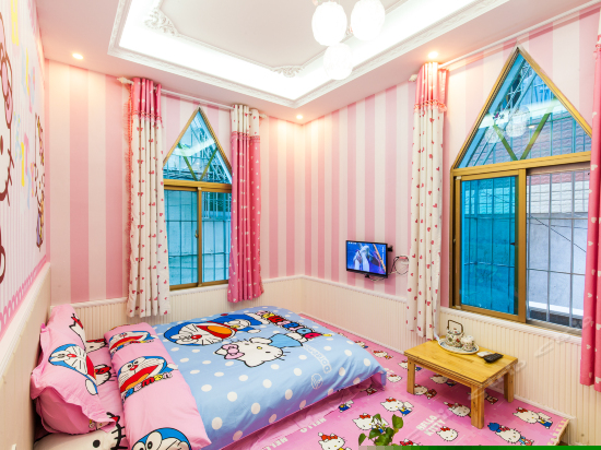 叮当kitty主题房