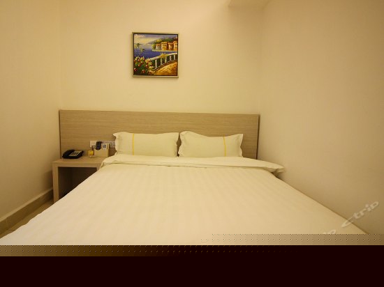 特价单人房(无窗)