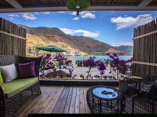 花园海景大床房