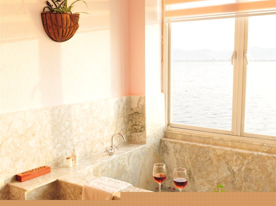 独立露台海景大床房