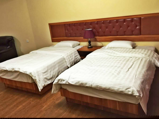 水蓝天海景双床间