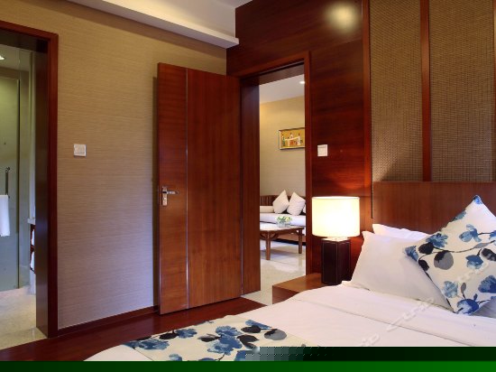 长天轩海景套房一室一厅